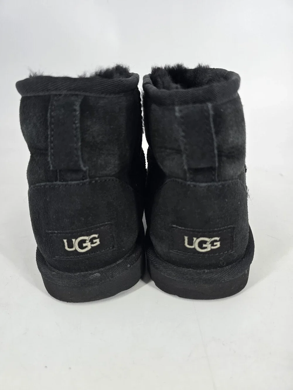 UGG Classic Mini II Boots Black Kids Size 5
